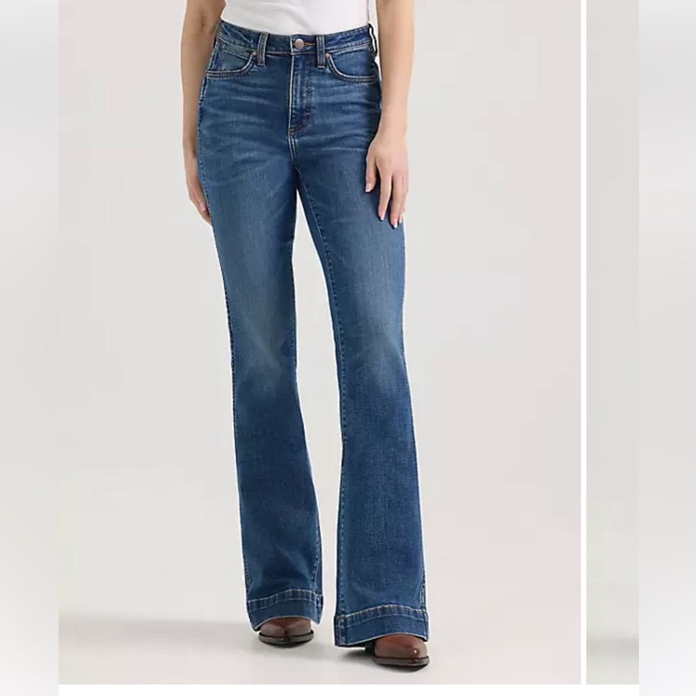 Wrangler Jeans Women's Retro FIT Cowgirl 26x30